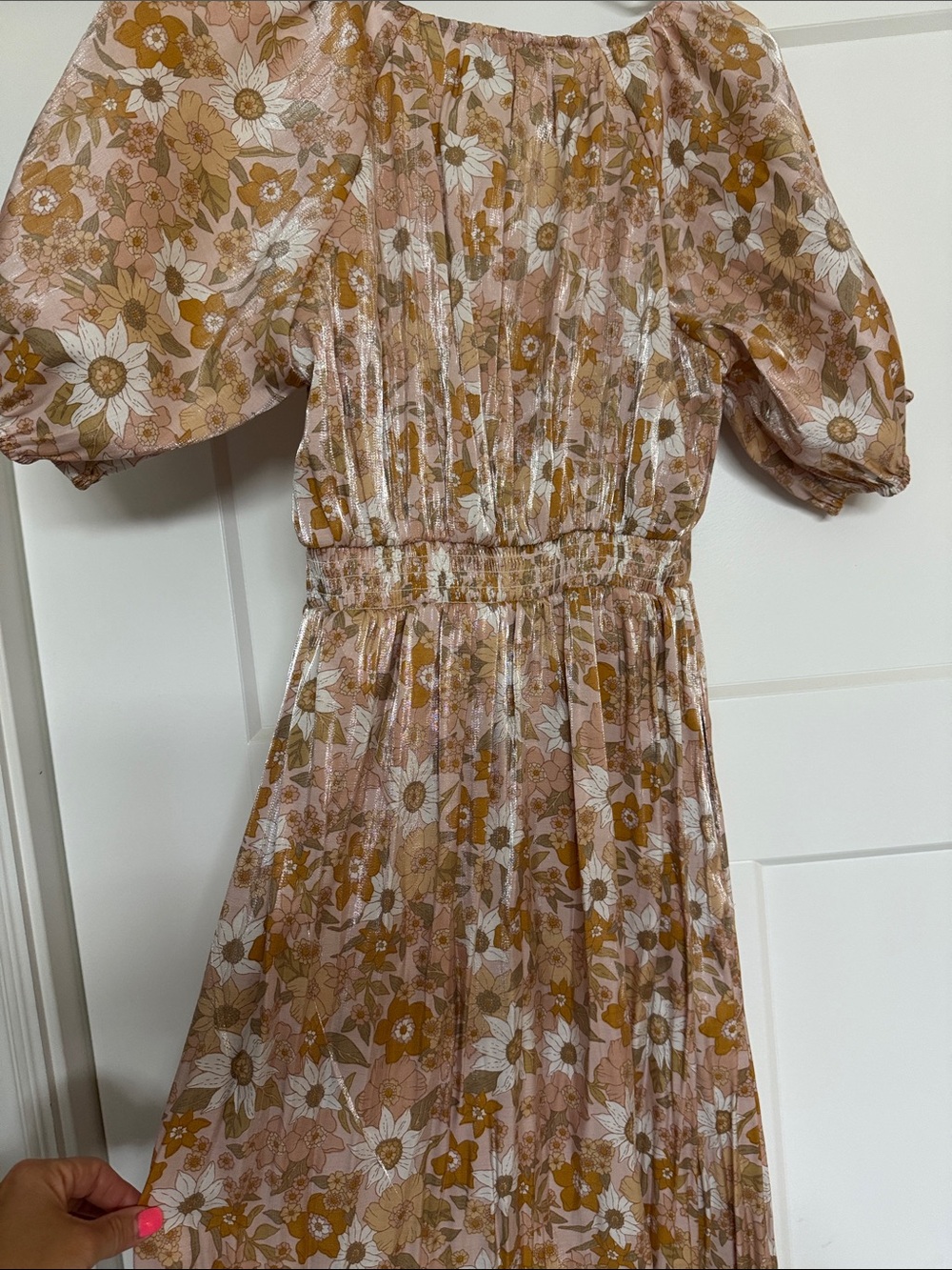 Floral Puff-Sleeve Maxi Dress in Pink and Mustard - Picture 4 of 5